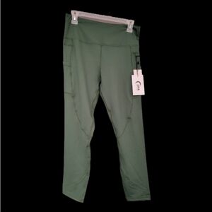 ZYIA 7/8 Light N Tight Leggings